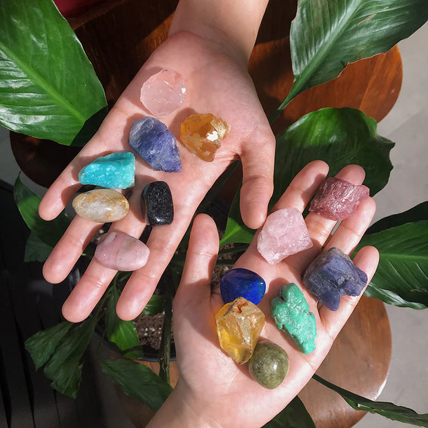 Banner image for: <h2>MINÉRAUX</h2><h2><em>pierres certifiées</em></h2>